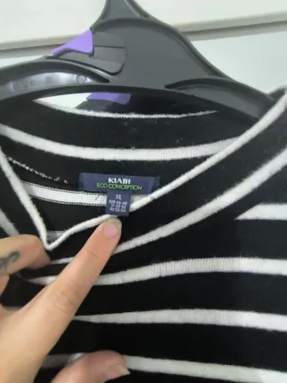 Vestido de rayas blanco y negro