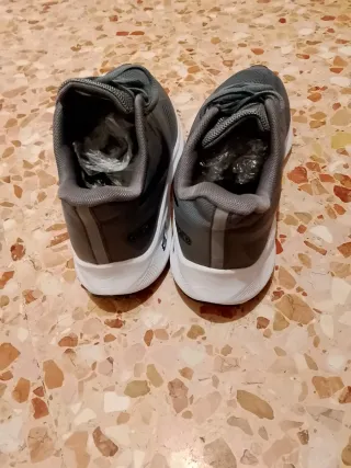 Scarpe Nike grigie da uomo