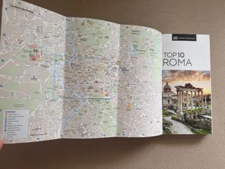 Top 10 Roma ISBN: 978-0-241-59834-4