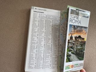 Top 10 Roma ISBN: 978-0-241-59834-4