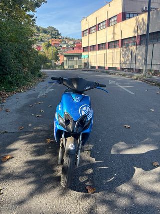 Yamaha Jog R Azul