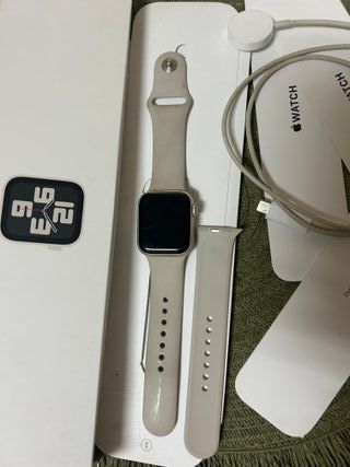 Apple Watch Gris con Caja y Cargador