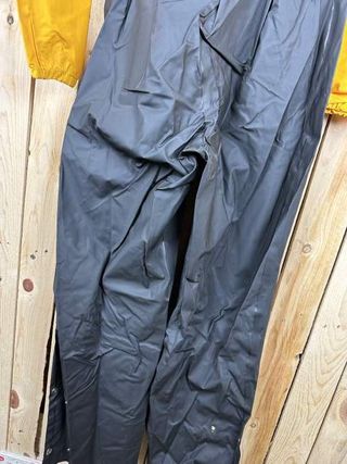 MONO T-M DE LLUVIA IMPERMEABLE GARIBALDI AMARILLO