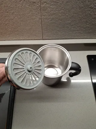 Pentolino brevettato per cappuccino