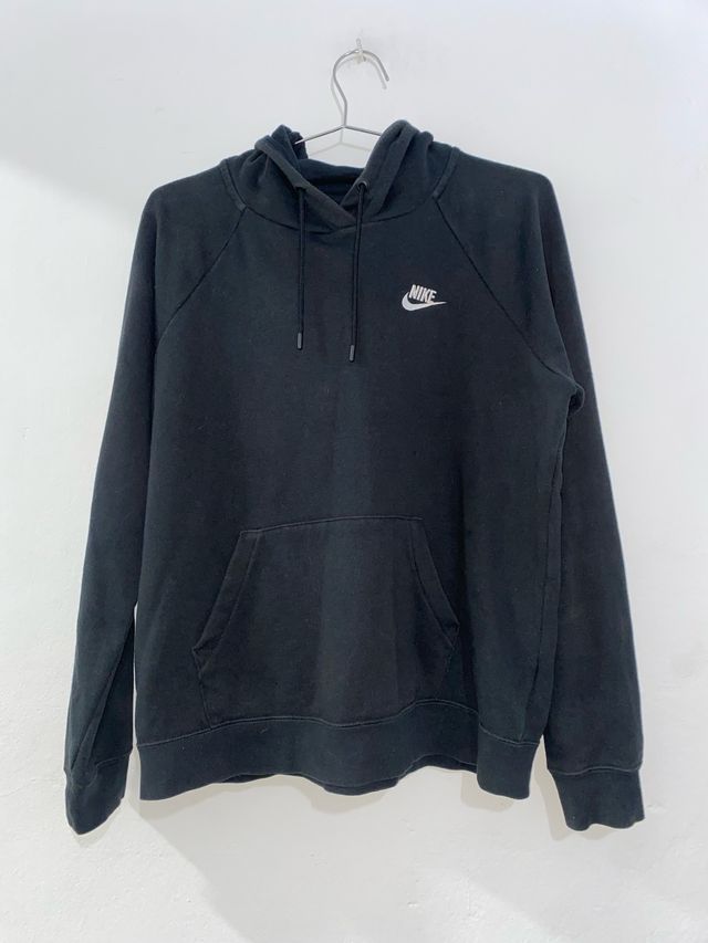Sudadera Nike con capucha negra