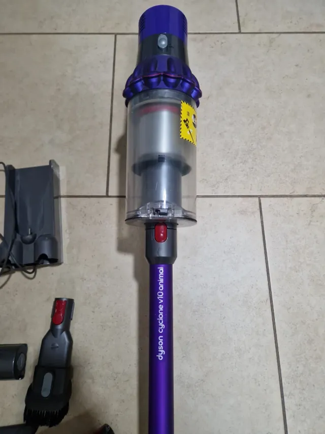 Aspirapolvere Dyson V10 Animal