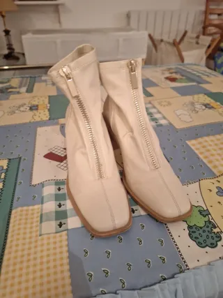 Botines blancos cremallera talla 38
