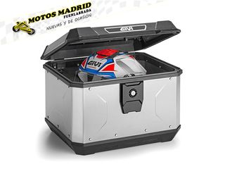 BLACK FRIDAY Baúl Givi de Regalo Zontes 368G