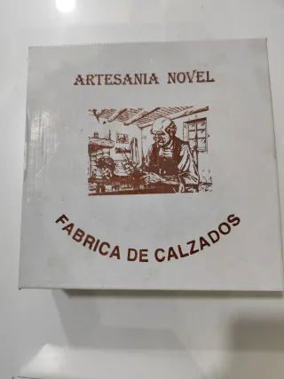 Botitas Valverde Camino niño talla 27.