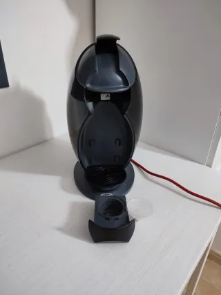 Cafetera Dolce Gusto DeLonghi