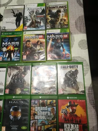 Lote Xbox One: Consola + 19 Juegos