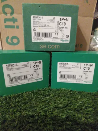 3x DPN Vigi 2x10A Schneider diferencial automático