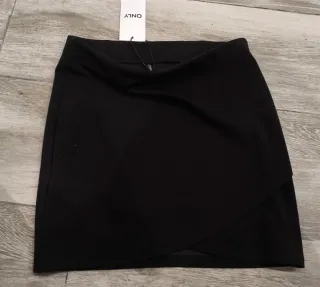 Falda mini Only negra