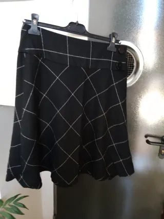 Falda Zara Talla 40 Cuadros