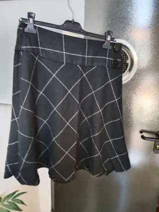 Falda Zara Talla 40 Cuadros