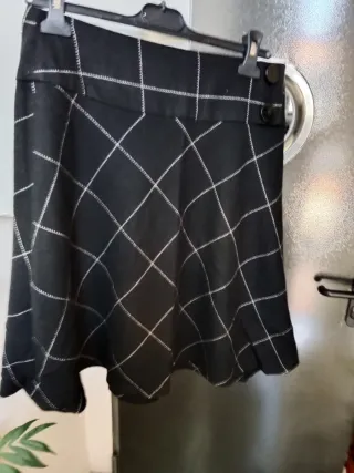 Falda Zara Talla 40 Cuadros