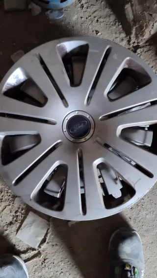 Tapacubos Ford 16 Pulgadas
