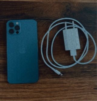 iPhone 12 Pro 128GB Azul sin usar + Cargador