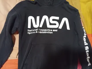 Conjunto NASA: Sudaderas Conjunto Primark: camisas