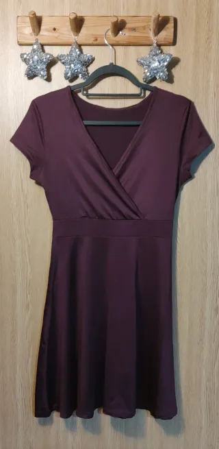 Vestido morado cruzado manga corta