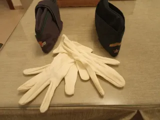 Gorros Militares E A.Faena Paseo más guantes gala