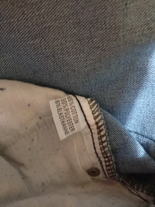 Pantalón vaquero rayas azul y blanco