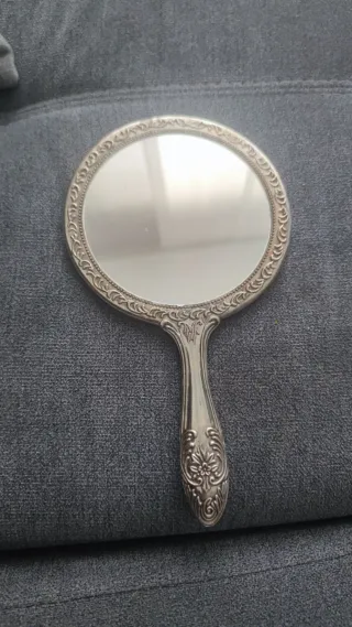 Espejo de mano antiguo plateado
