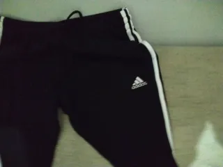 Pantalón chándal Adidas negro