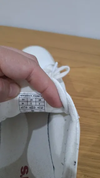 Zapatillas Levi's Blancas y Azules