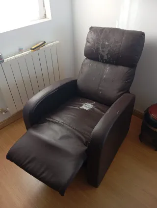 Sillón reclinable marrón para tapizar