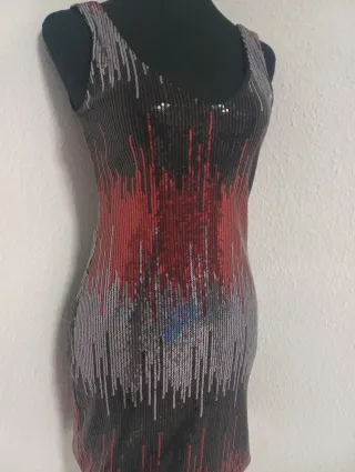 Vestido de fiesta con lentejuelas