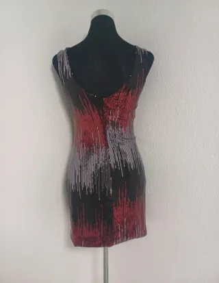 Vestido de fiesta con lentejuelas