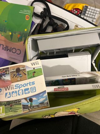 Consola Wii + Juegos Mario Galaxy, Wii Sports y Mo