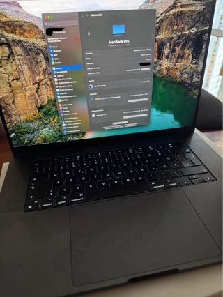 MacBook Pro 16 M3 Pro 512GB 18gb