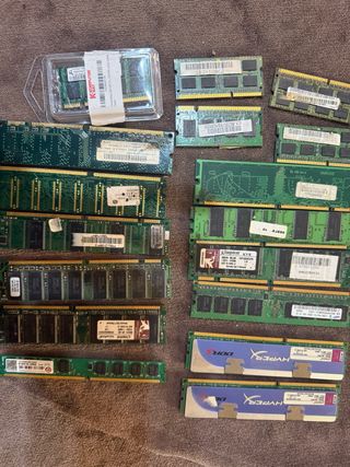 Memorias RAM Kingston y Samsung
