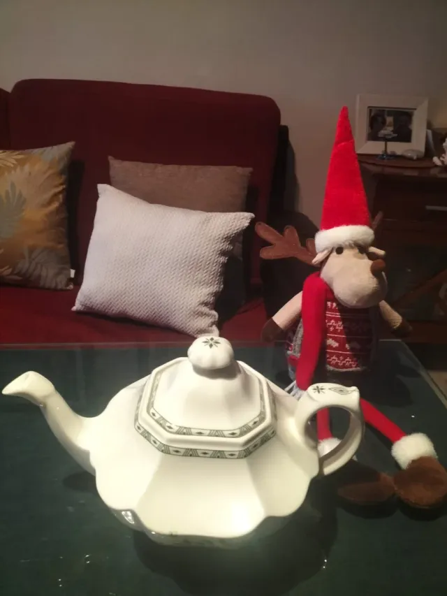 Tetera Cartuja nueva  Porcelana Blanca