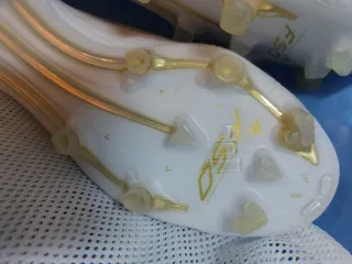 Adidas F50 Elite Laceless FG Oro Bianco