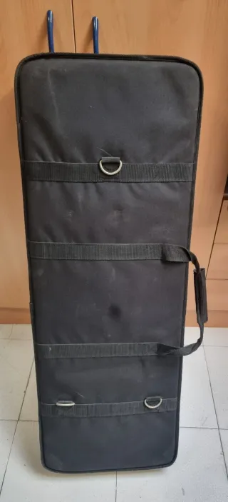 Estuche semi rígido OLP para guitarra