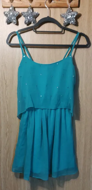 Vestido veranero con lentejuelas