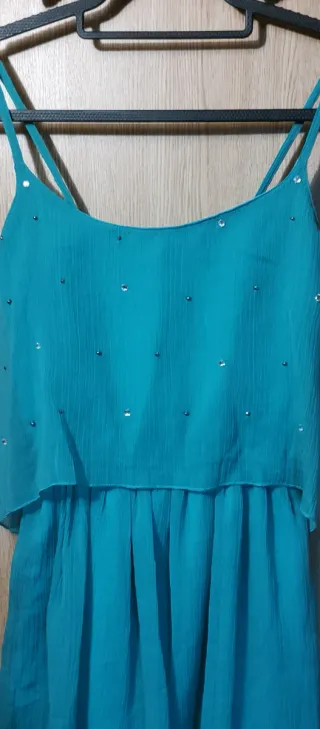 Vestido veranero con lentejuelas