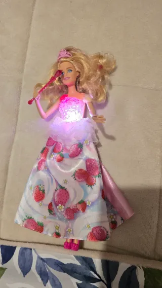 Barbie Princesa y Ken Príncipe
