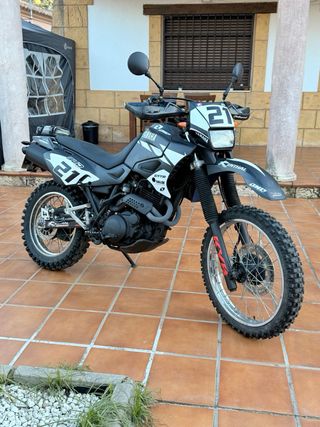Yamaha XT600e 2001