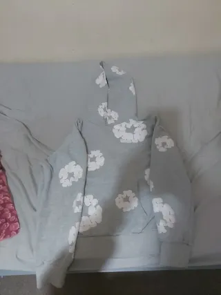 Sudadera Denim Tears gris con estampado