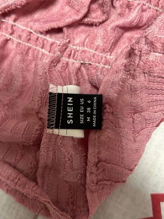 Chaleco Shein rosa