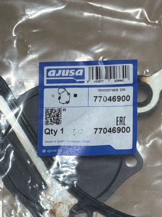 AJUSA 77046900 – Juego juntas cárter de mando