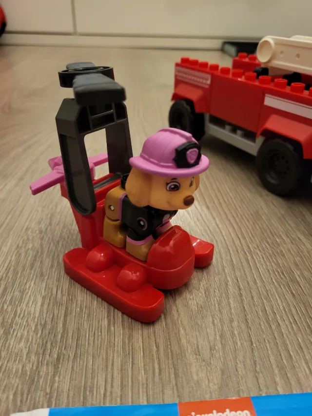 MegaCamión Bomberos Patrulla Canina Mega Bloks