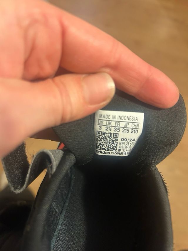 Zapatillas Adidas Niño Talla 33