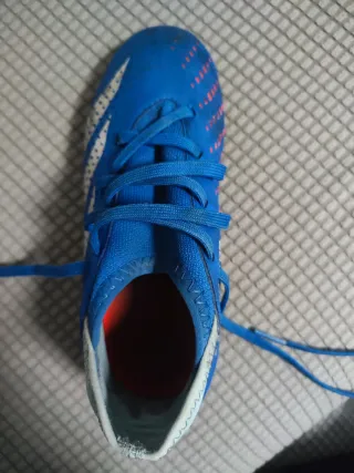 Botas fútbol niño Adidas Predator Talla 32