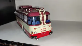 Lote 2 Autobuses Pegaso 1/43