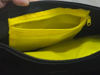 Bolso bandolera JB negro y amarillo